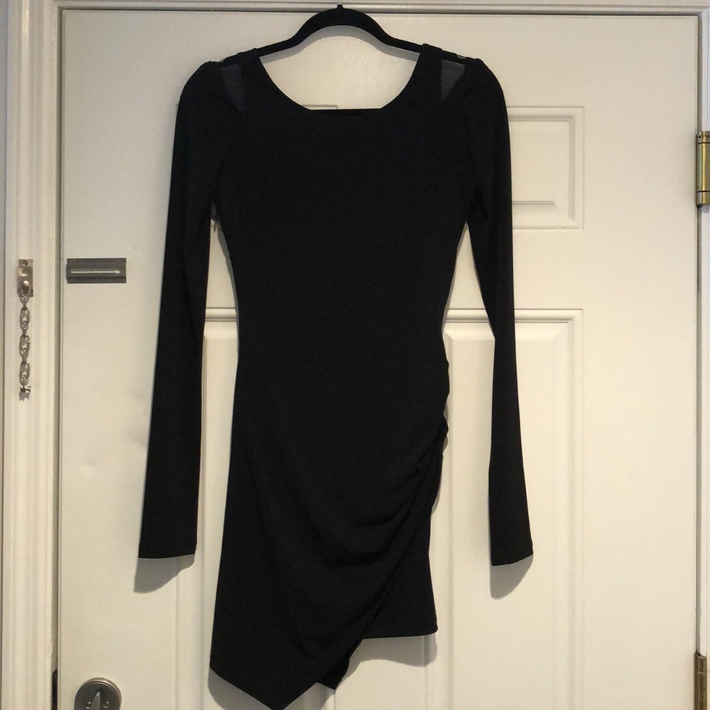 New with tags! Elizabeth & James black dress!